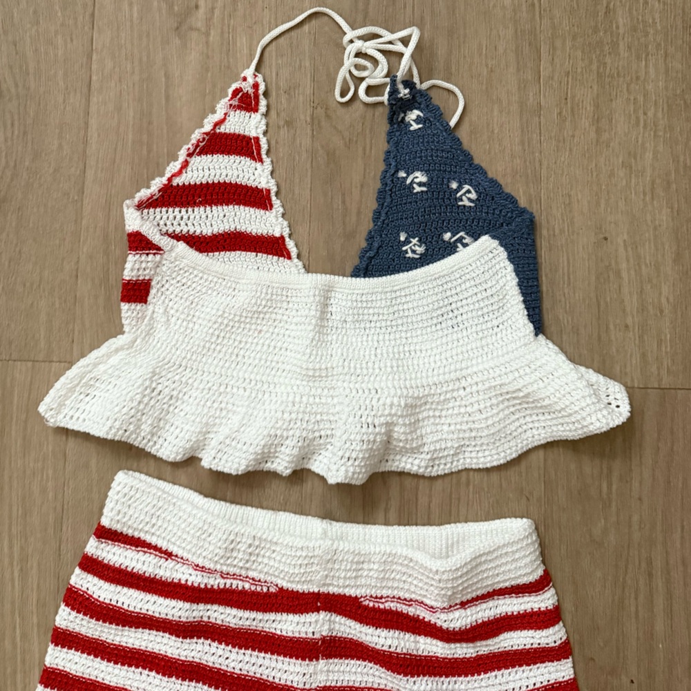 NWOT red white and blue knitted 2 piece set - Picture 7 of 10